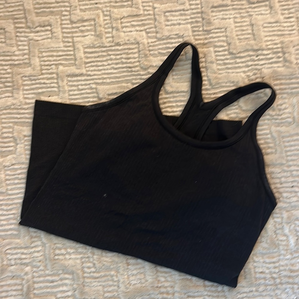 Lululemon ebb to street ribbed tank top size 6 black with built in bra